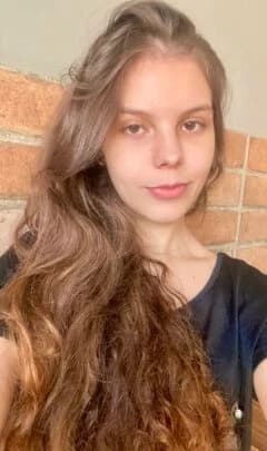 Julia, selfie 2